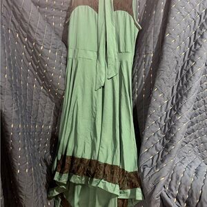 Elegant Green and Black Lace Dress